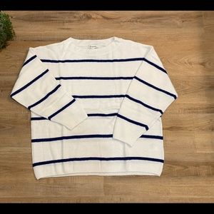Woolen Bloom stripped sweater